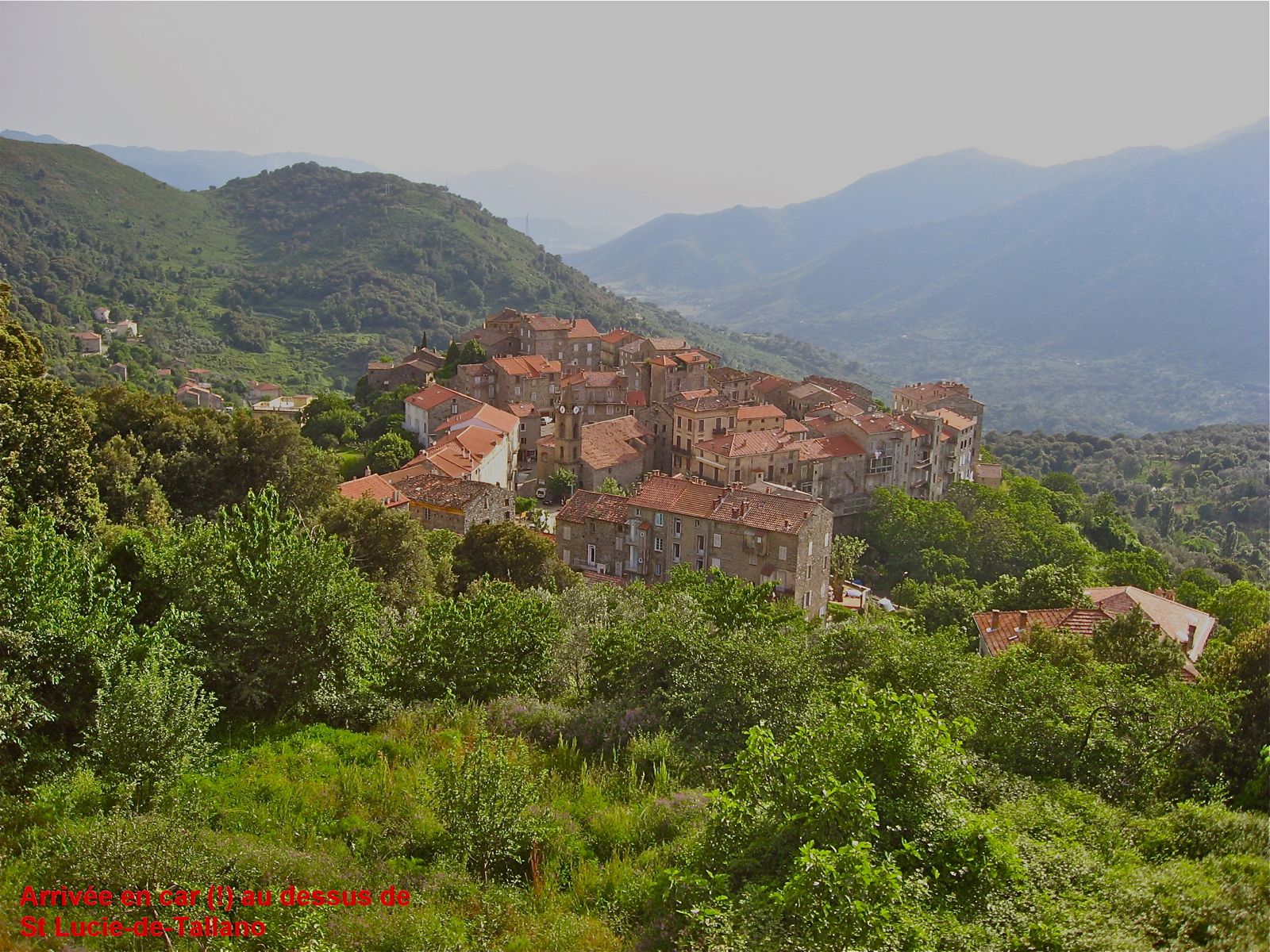 randonnee guidee trekking bagages transportes corse villages mer sentiers douaniers aiguilles bavella plateau coscionne rando détente